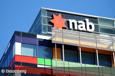 NAB Mismanages退休储蓄，面临主要班级行动套装